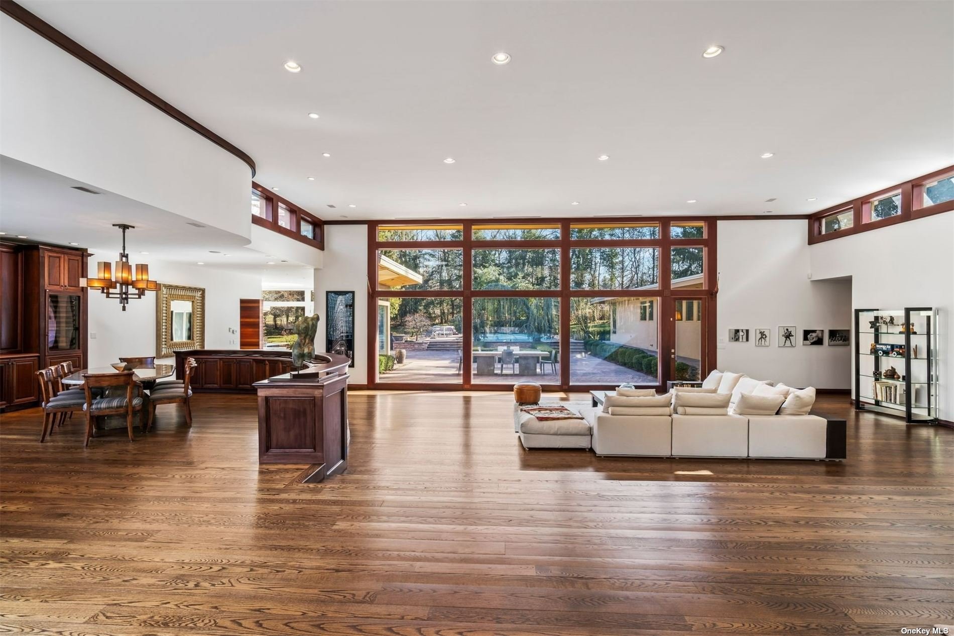 Photo 1 of 35 of 1167 Pine Valley Road house