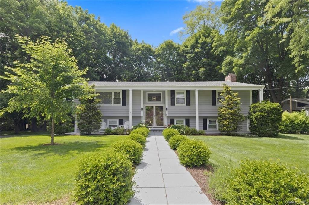 Photo 1 of 8 Green Acres Lane, White Plains, New York, $899,000, Web #: 6309973