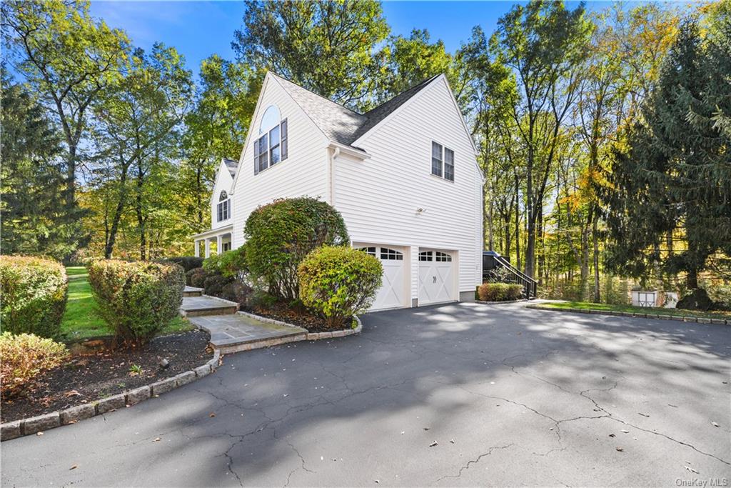 4 Jonathan Road, Cortlandt Manor, New York image 3