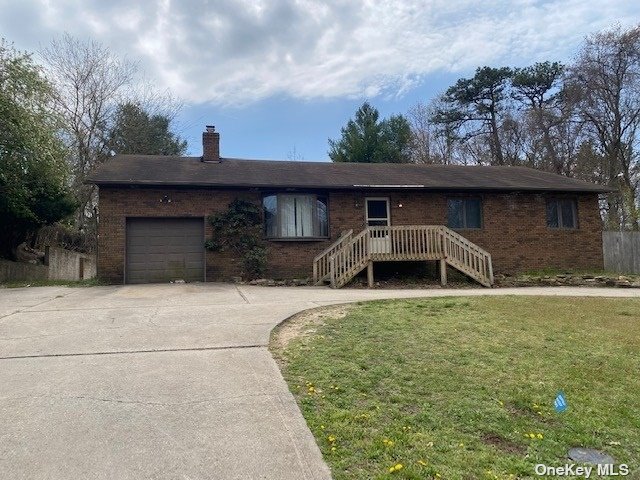 Photo 1 of 29 of 60 W Mastic Boulevard house