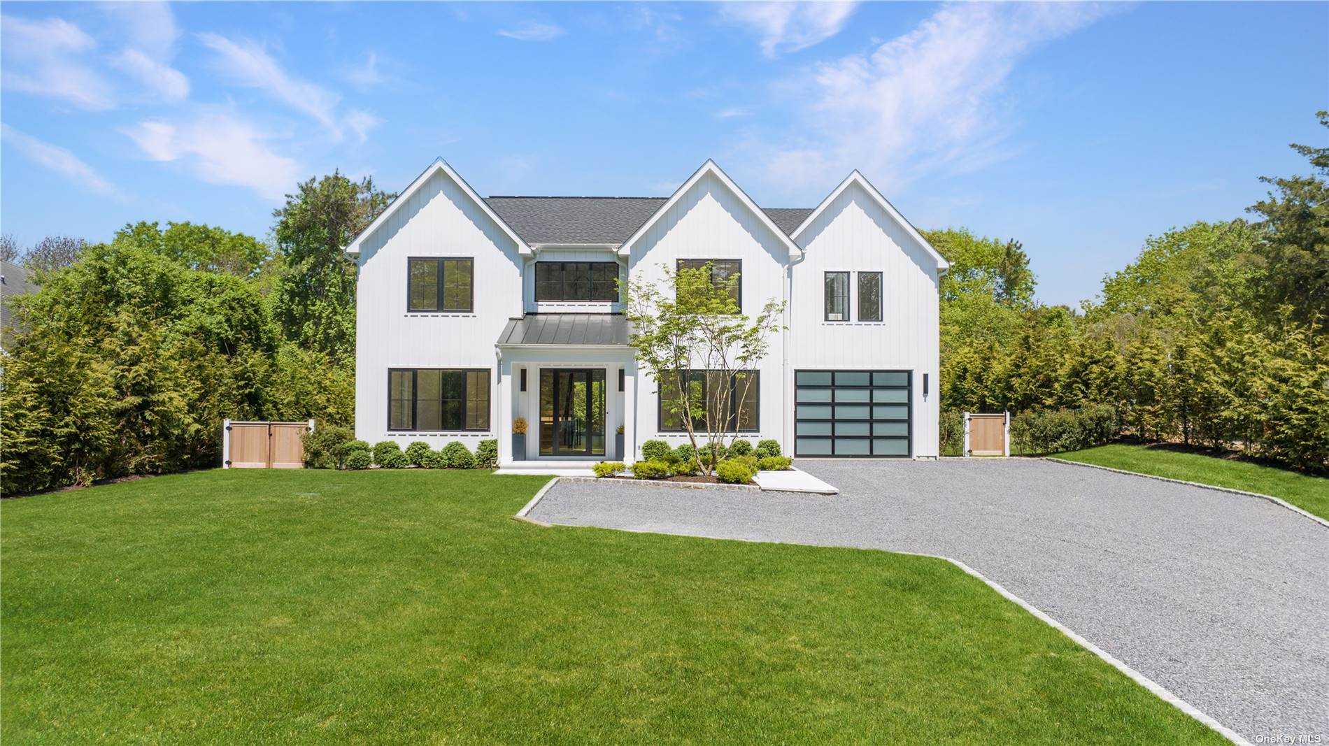Property for Sale at 354 Saint Andrews Road, Southampton, Hamptons, NY - Bedrooms: 7 
Bathrooms: 8.5  - $3,795,000