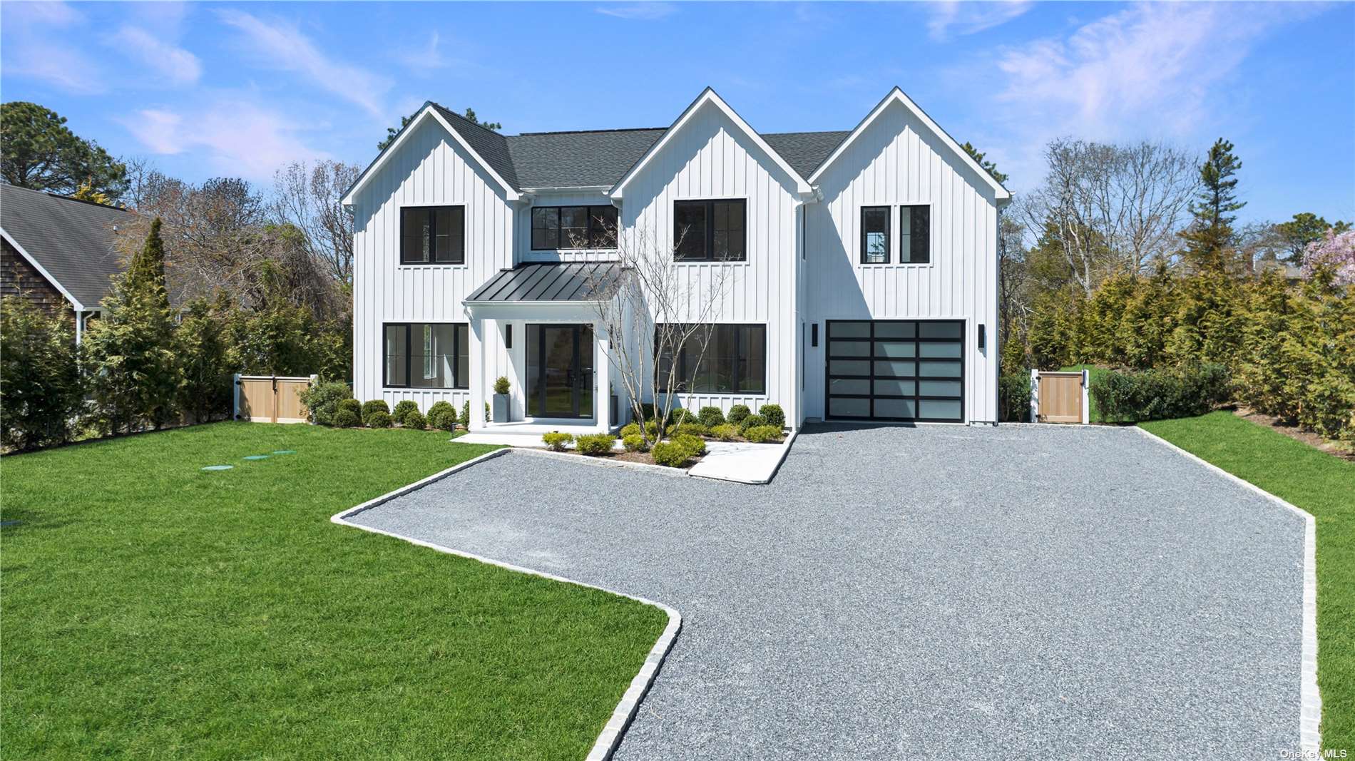 Property for Sale at 354 Saint Andrews Road, Southampton, Hamptons, NY - Bedrooms: 7 
Bathrooms: 8.5  - $3,995,000