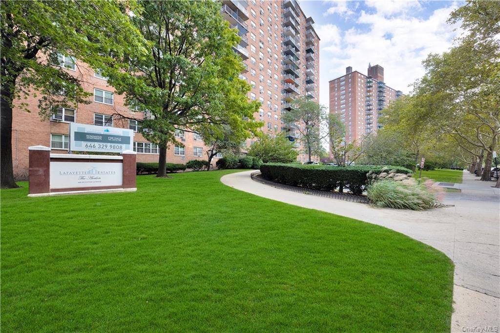 880 Boynton Avenue #14D, New York, New York image 15