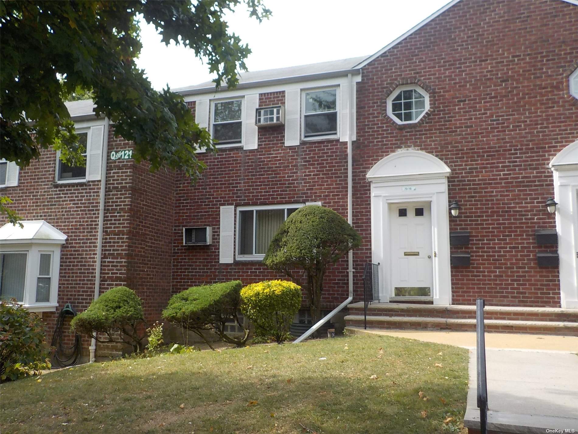 70-16 261st Street #A-2, Glen Oaks, New York image 1