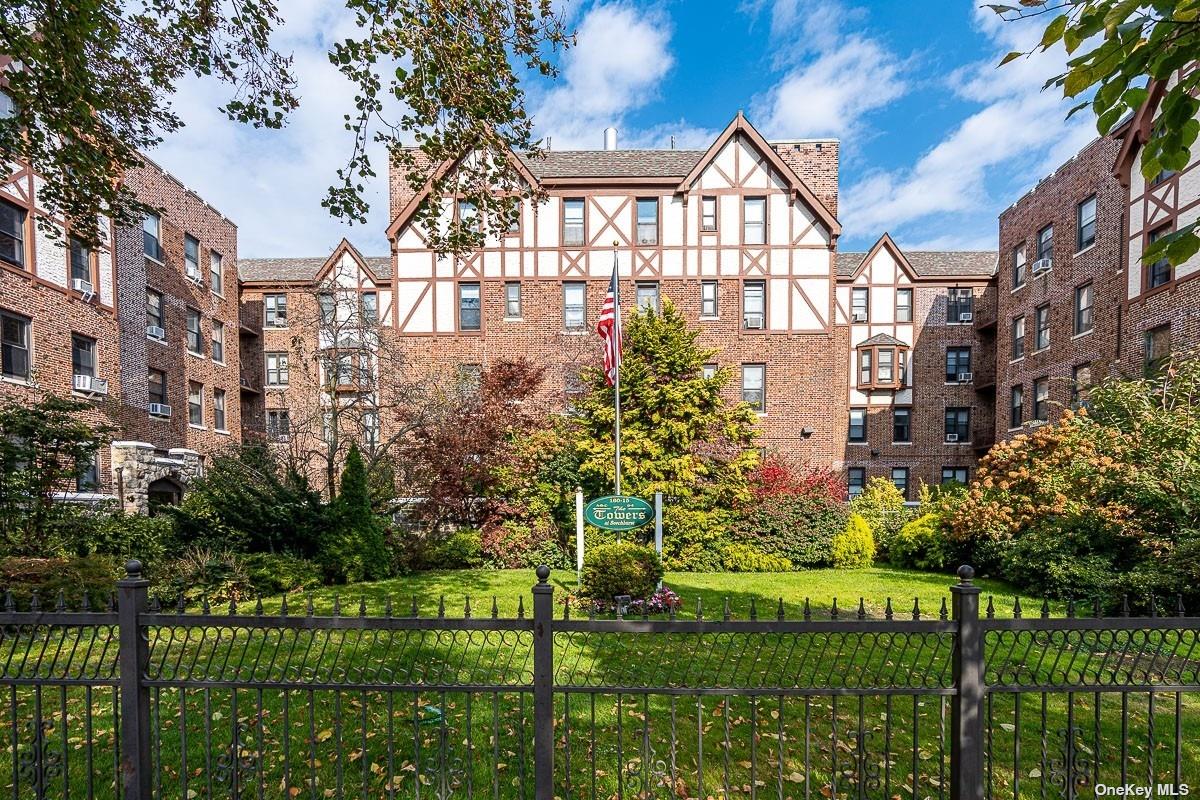 Property for Sale at Powell S Cove Boulevard E302, Beechhurst, Queens, NY - Bedrooms: 1 
Bathrooms: 1 
Rooms: 3  - $275,000