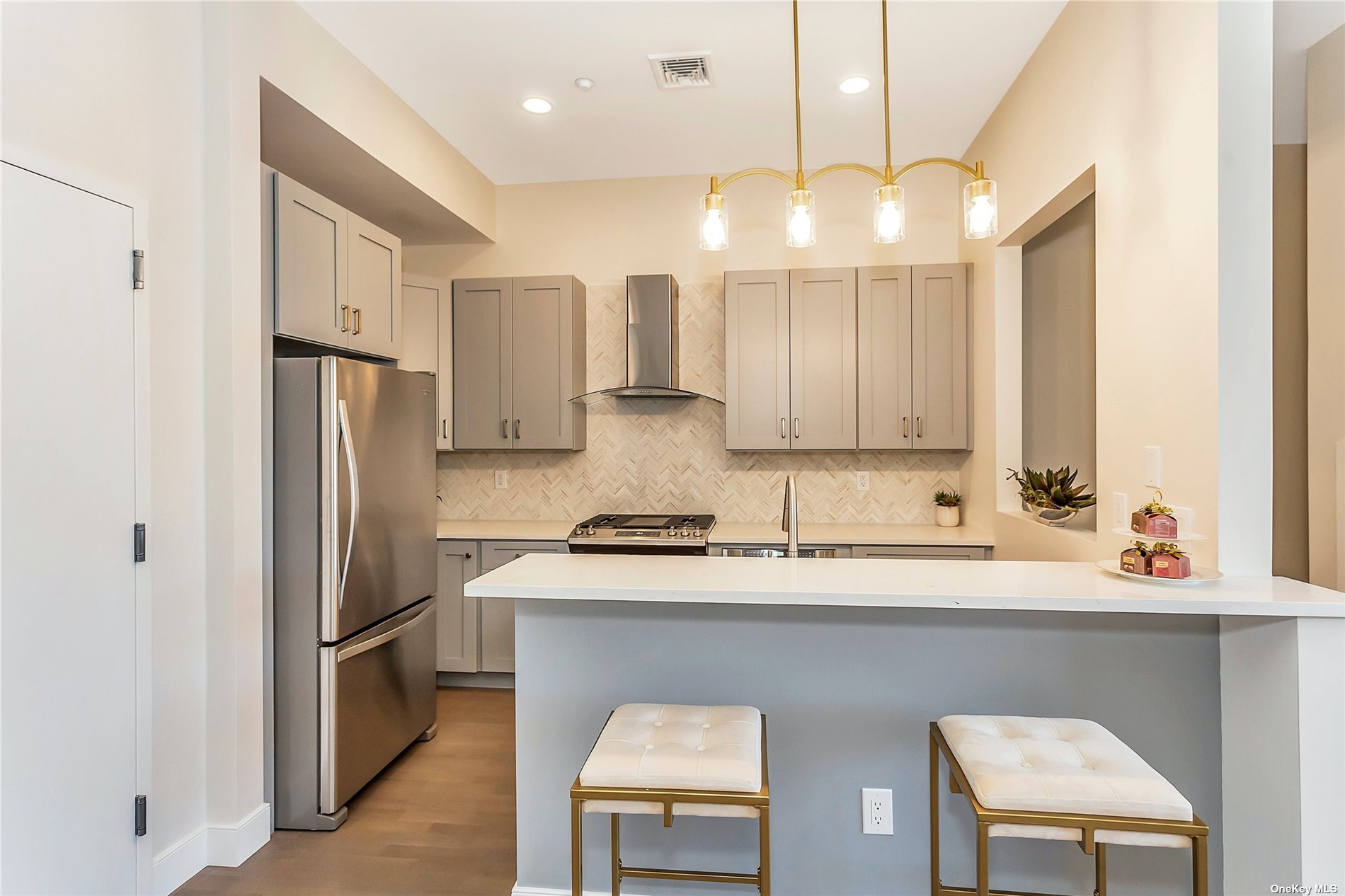 Photo 6 of 17 of 104 Breton Way 104 condo