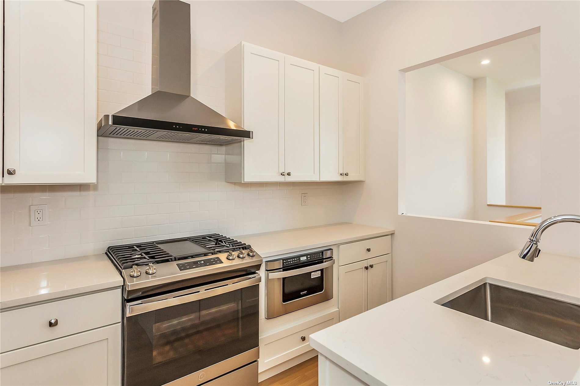 Photo 11 of 17 of 104 Breton Way 104 condo