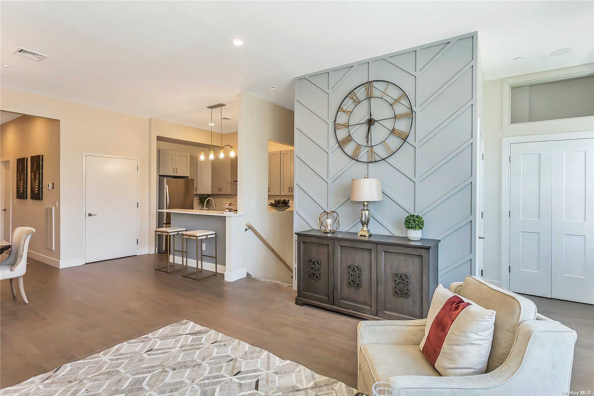 Photo 4 of 17 of 104 Breton Way 104 condo