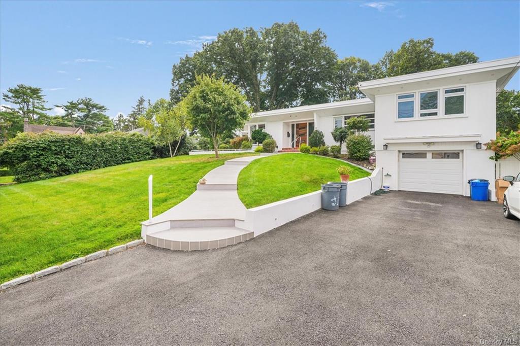 57 Park Ridge Avenue, New Rochelle, New York image 3