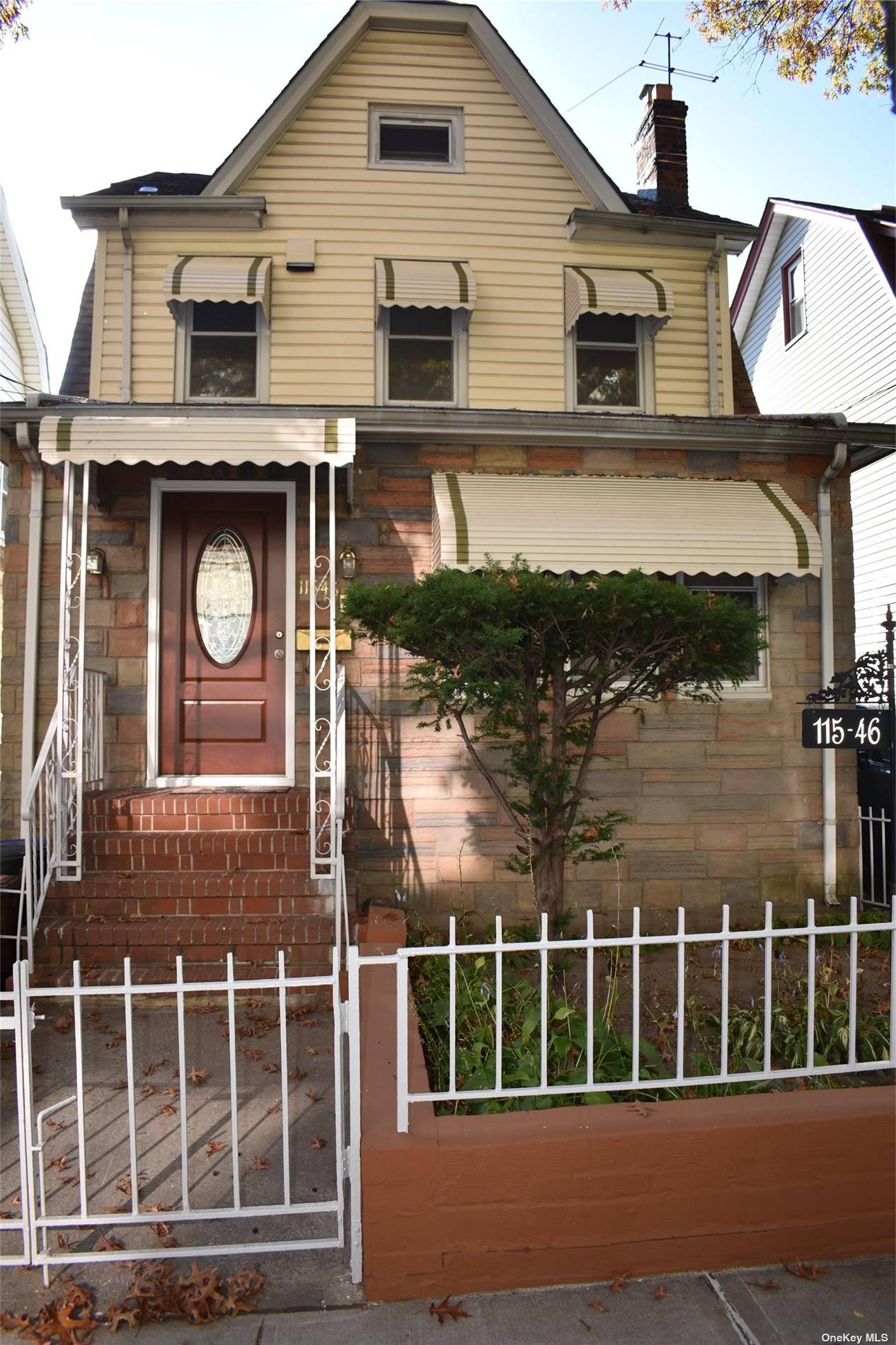 Property for Sale at 11546 166th Street, Jamaica, Queens, NY - Bedrooms: 4 
Bathrooms: 2 
Rooms: 9  - $825,000