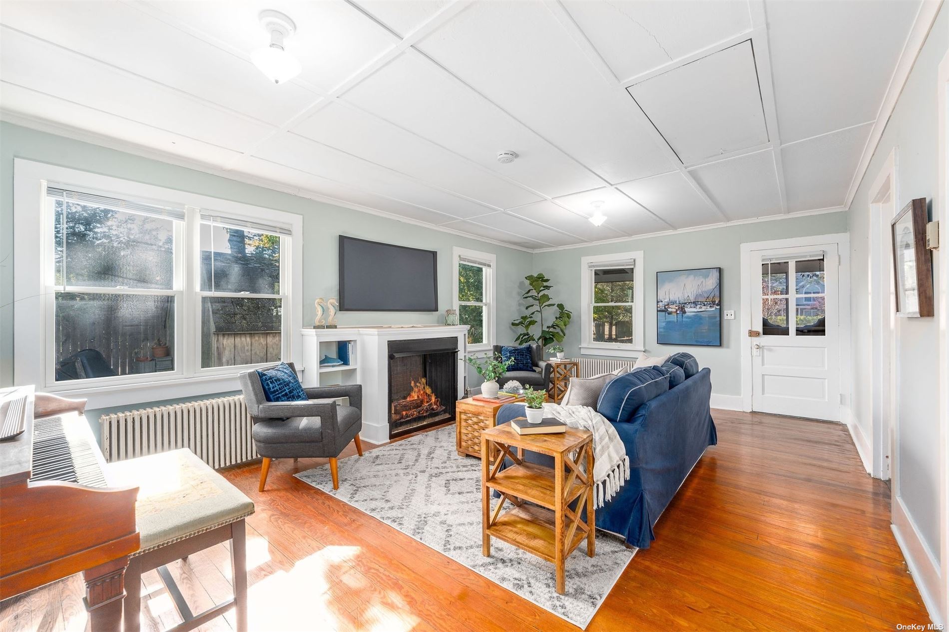 1005 Bay Avenue, Mattituck, Hamptons, NY - 3 Bedrooms  
2 Bathrooms - 