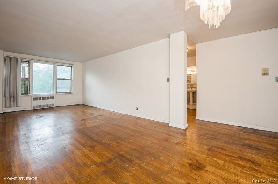 Property for Sale at 180 Van Cortlandt Park 3A, Bronx, New York - Bedrooms: 1 
Bathrooms: 1 
Rooms: 5  - $215,000