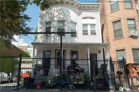 Multifamily For Sale - 1973 Crotona Avenue<br/> Bronx County, Bronx, NY 10457