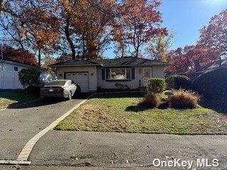 236 Wildwood Road, Ronkonkoma, New York image 1