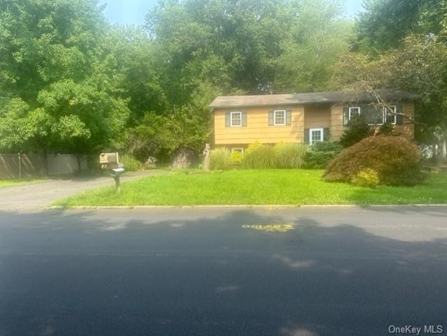 23 White Oak Ln, Nanuet, New York image 3