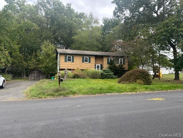 23 White Oak Ln, Nanuet, New York image 1