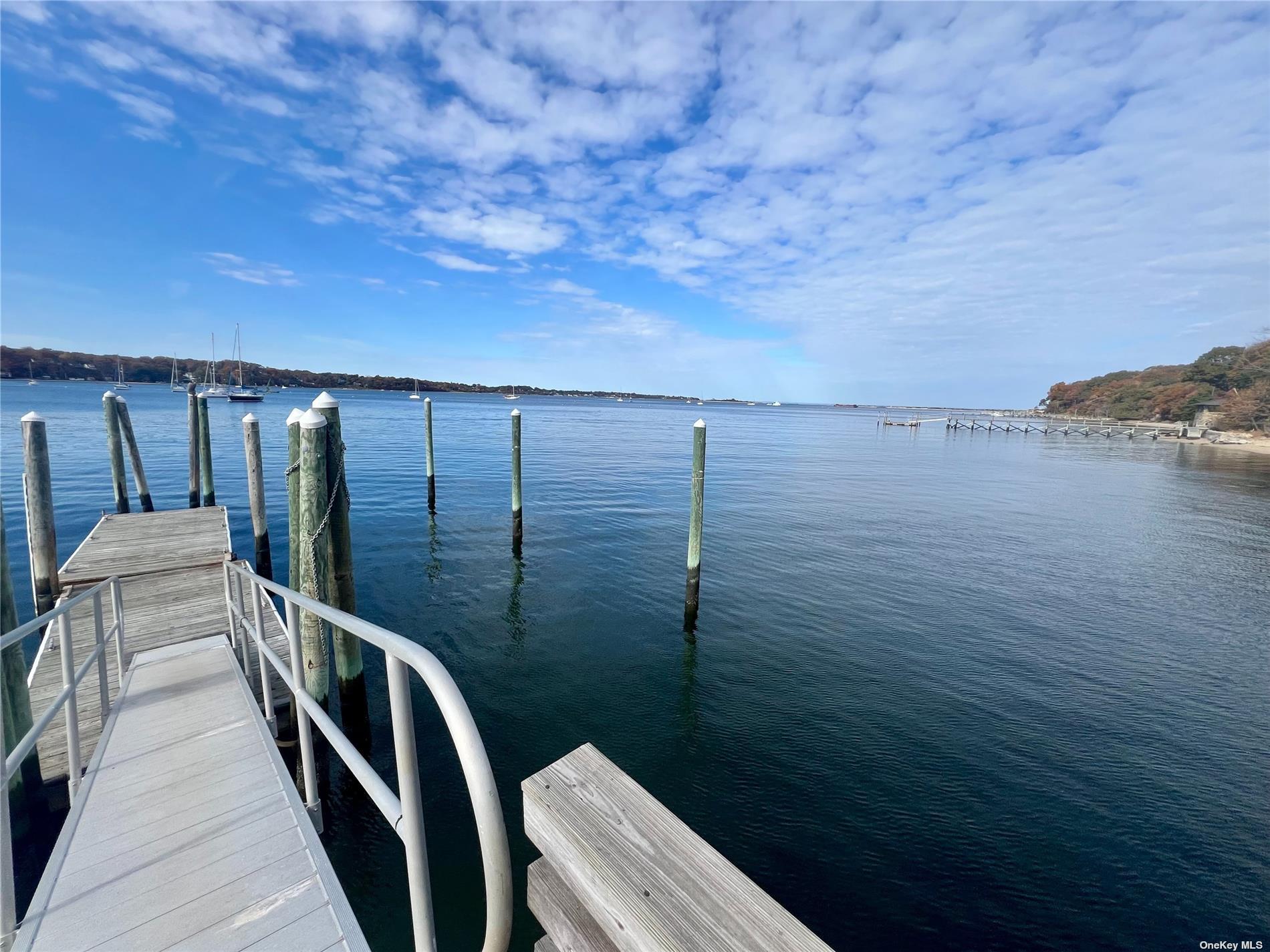 12 Sunset Path, Port Jefferson, New York image 9