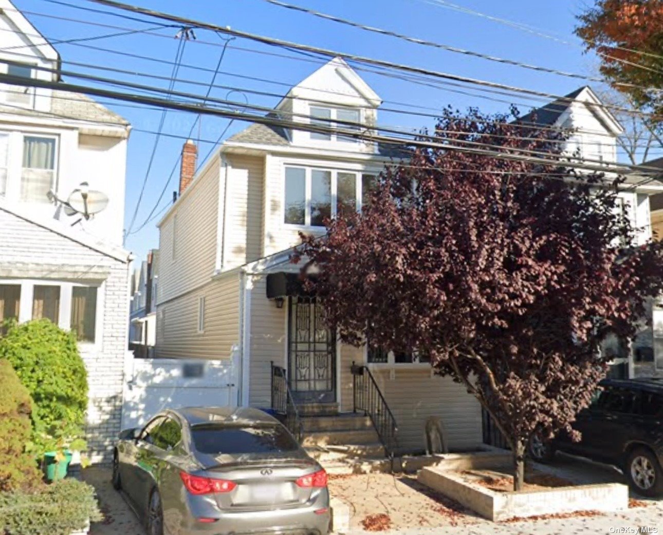 9515 Pitkin Avenue, Ozone Park, Queens, NY - 3 Bedrooms  
2 Bathrooms  
11 Rooms - 