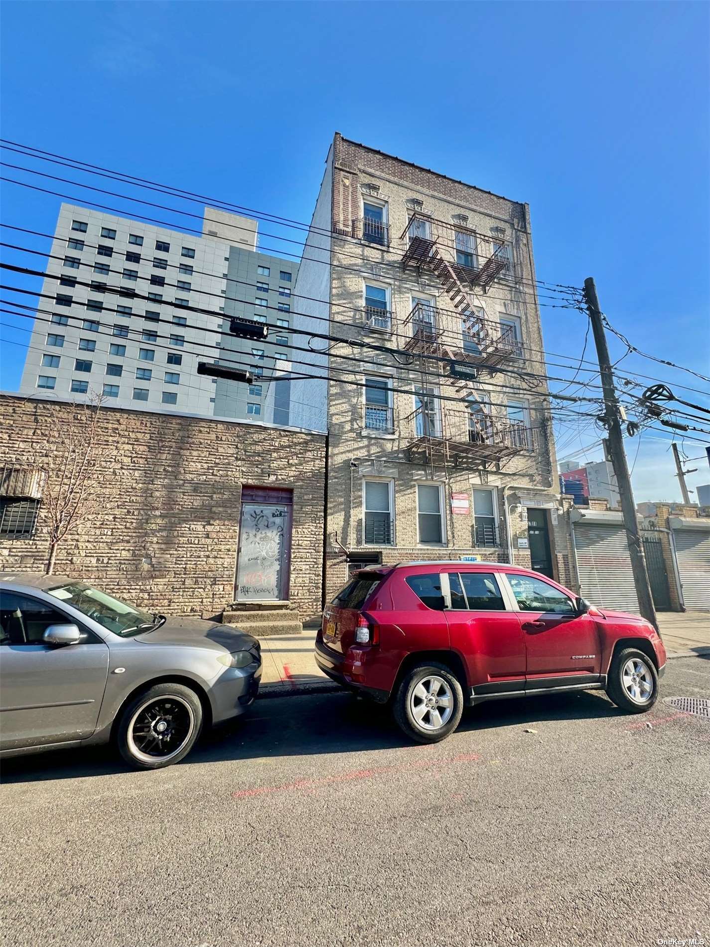 37-11 9th Street