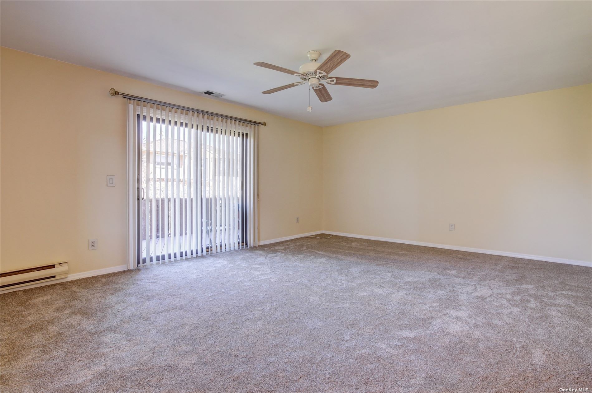 Photo 5 of 23 of 100 Daly Boulevard 2211 co-op property