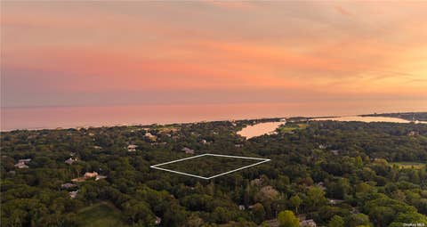Vacant Land For Sale - 26 Jericho Road<br/> East Hampton, NY 11937