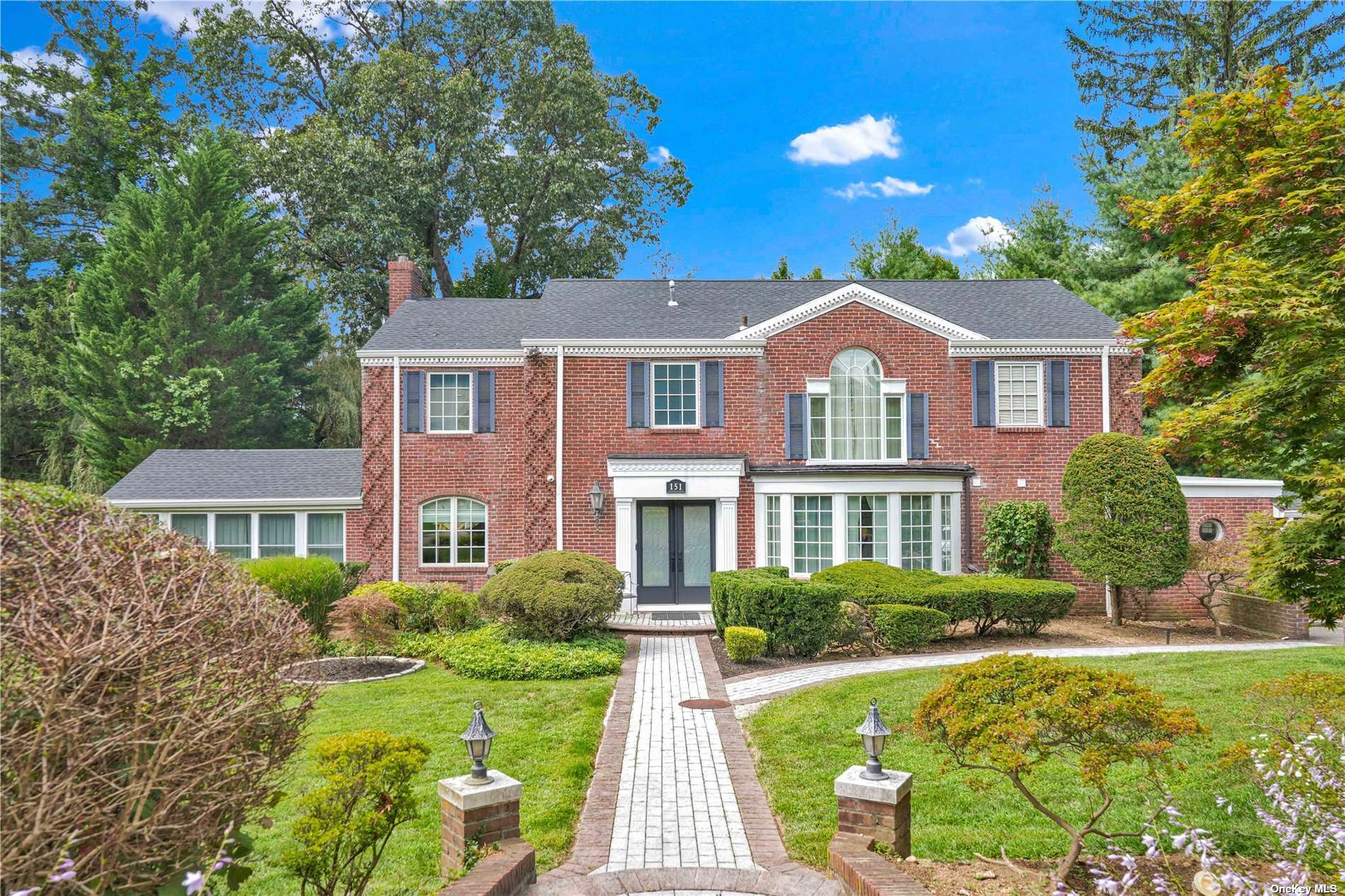 151 Mill Spring Road, Manhasset, New York image 1