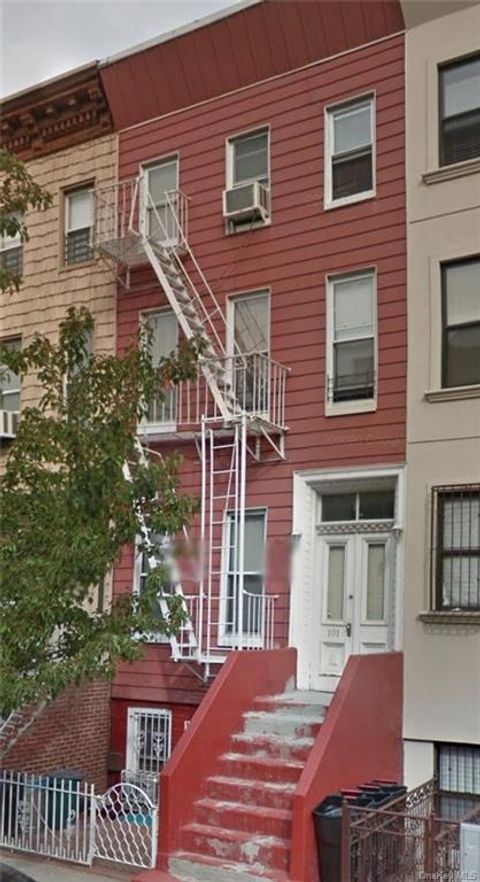 101 Franklin Avenue Brooklyn NY 11205