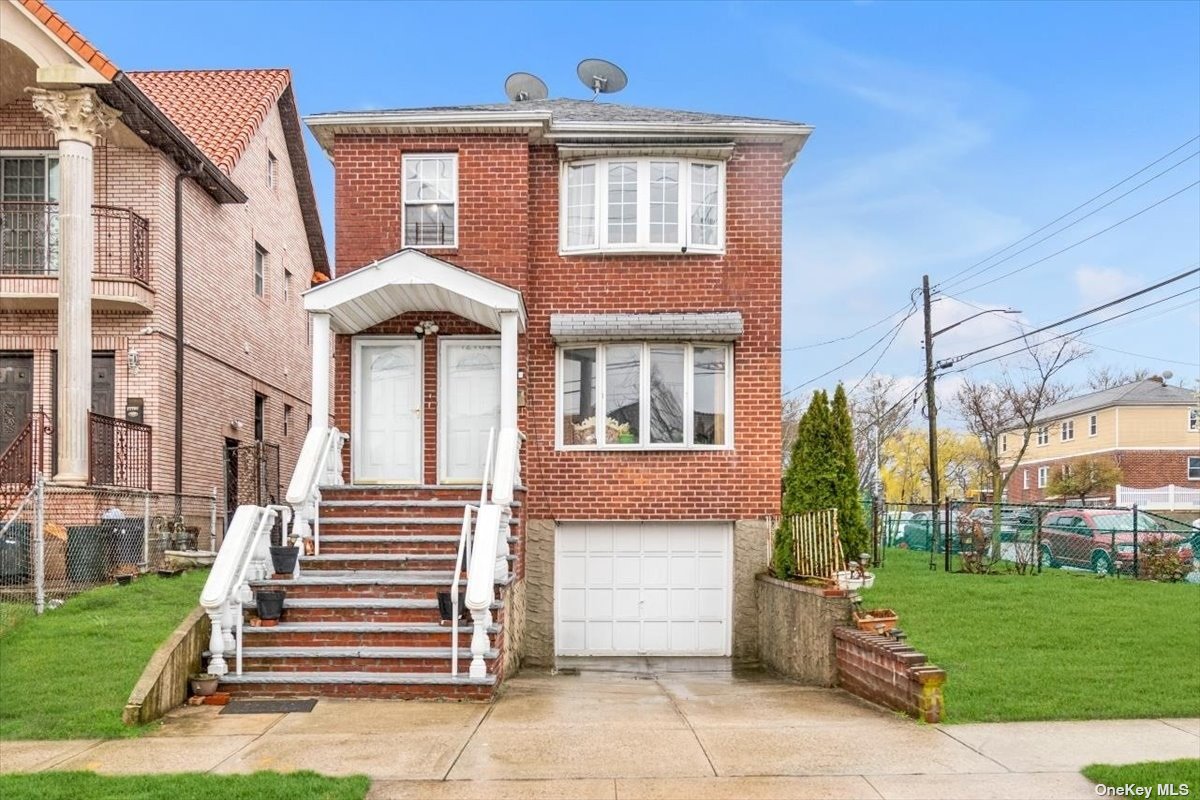 150th Avenue, South Ozone Park, Queens, NY - 1.5 Bathrooms - 