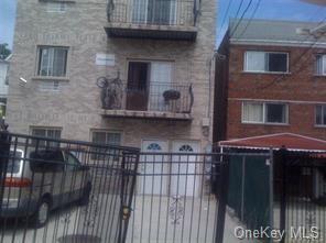 Property for Sale at 781 E 211 Street, Bronx, New York - Bedrooms: 11 
Bathrooms: 6  - $1,100,000
