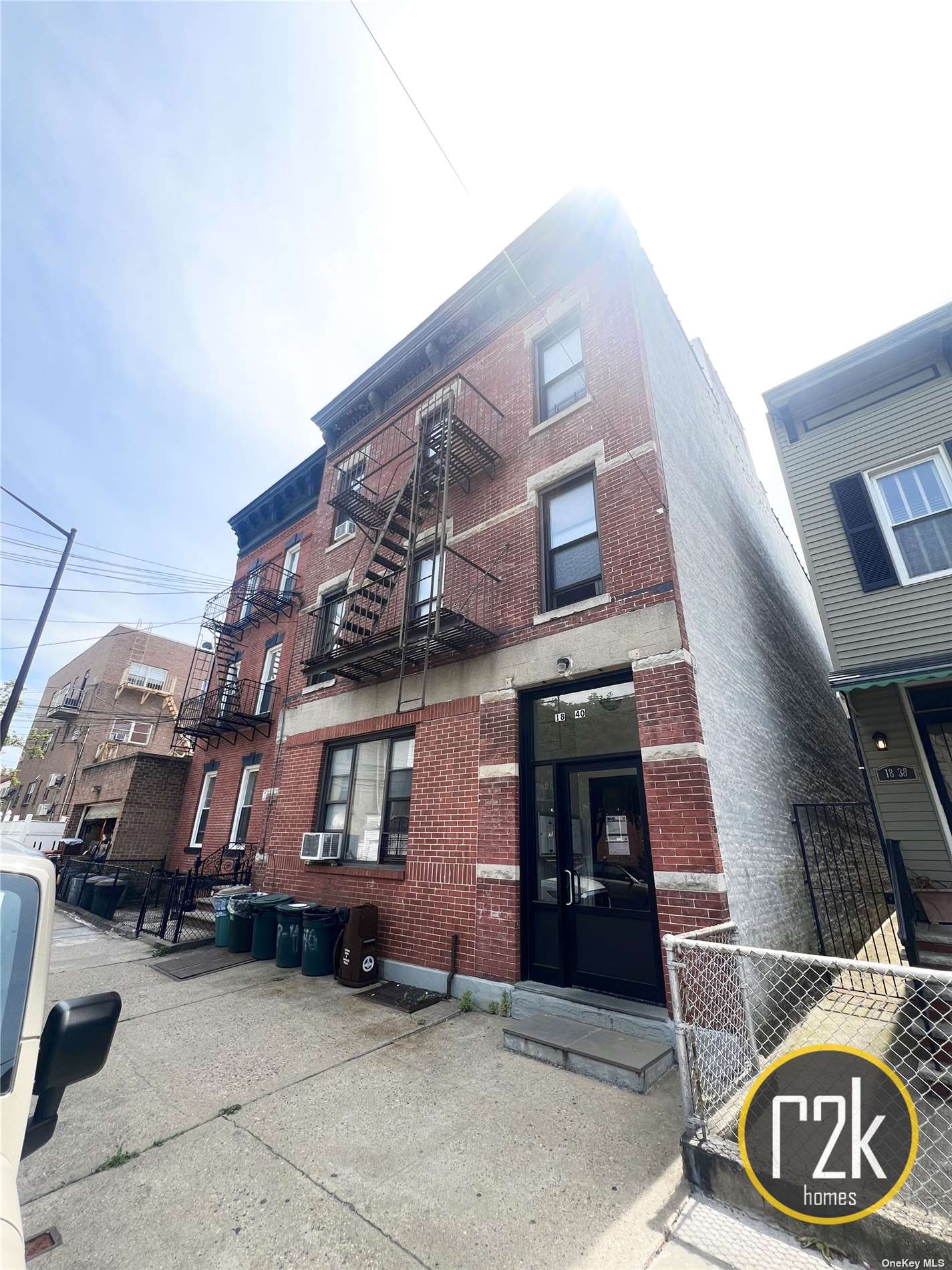 Property for Sale at 1840 25th Road, Astoria, Queens, NY - Bedrooms: 6 
Bathrooms: 5 
Rooms: 16  - $1,748,000