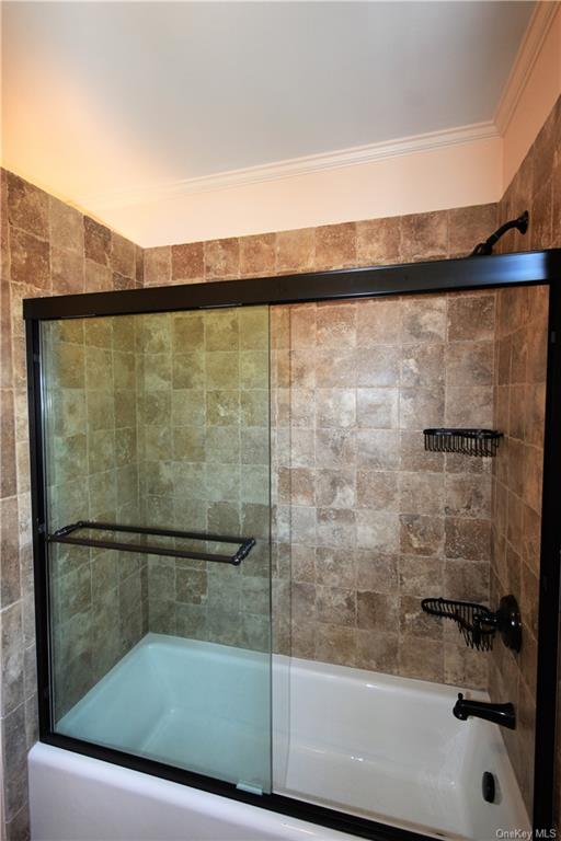 Photo 7 of 21 of 188 Canterbury Road house