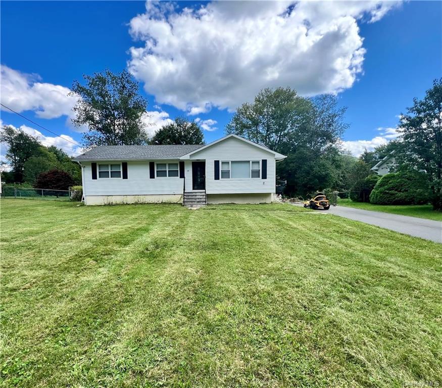 29 Apple Lane, Westbrookville, New York image 1