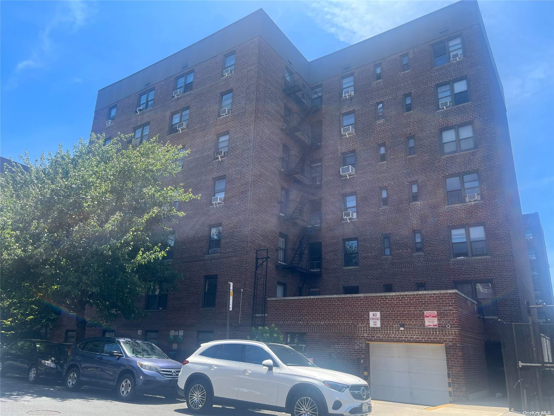 37-26 87st St #5E, Jackson Heights, New York image 2