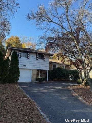 27 Meadowfield Lane, Glen Cove, New York image 1