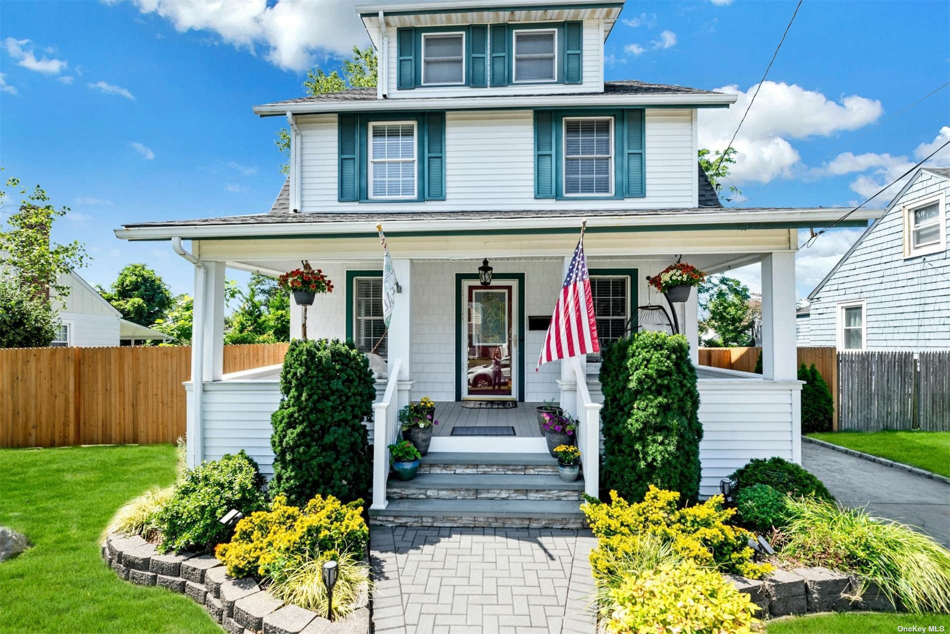 View Patchogue, NY 11772 house
