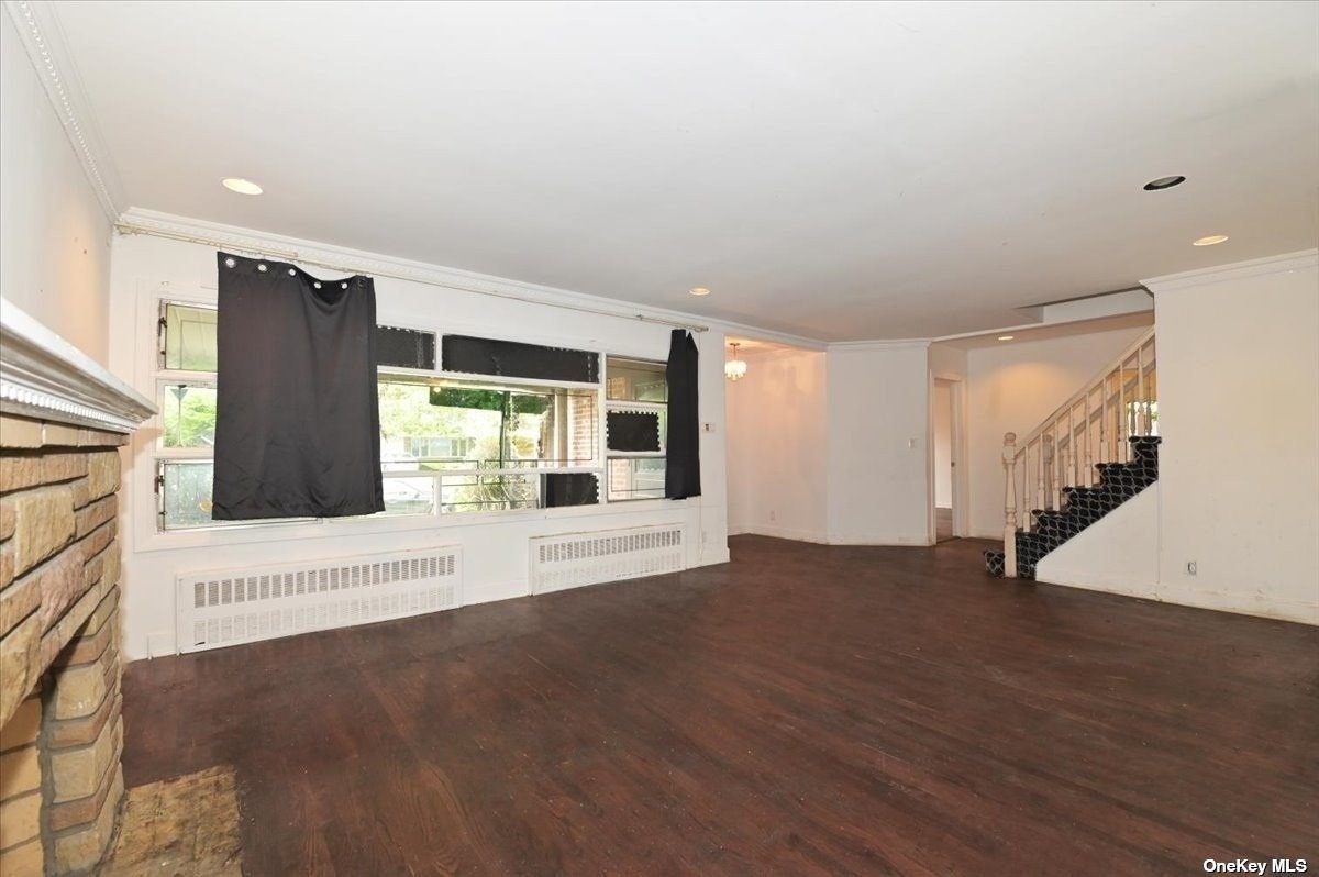 Property for Sale at 179th Street, Fresh Meadows, Queens, NY - Bedrooms: 6 
Bathrooms: 3  - $1,868,000