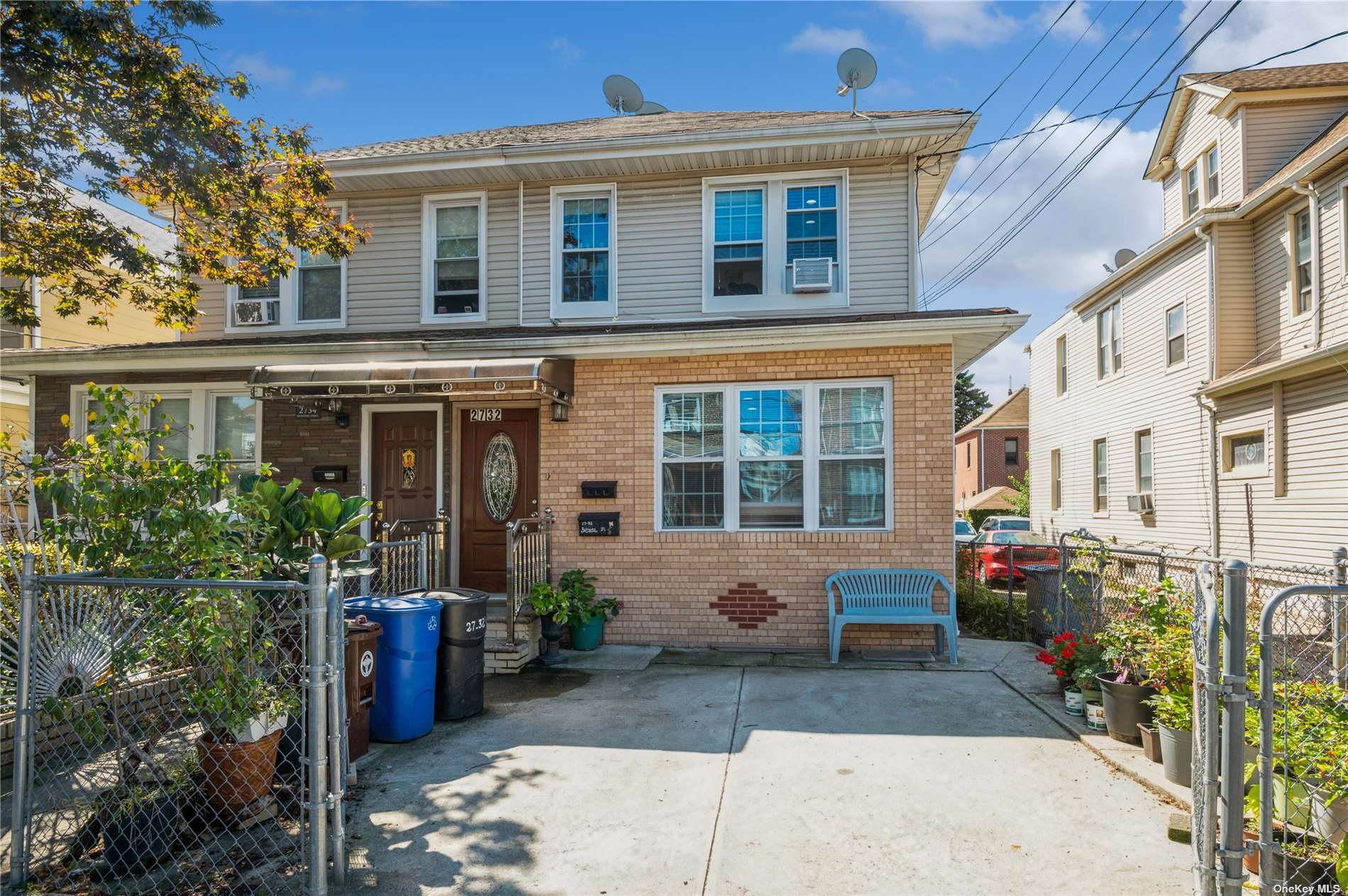 Property for Sale at 2732 Mcintosh Street, East Elmhurst, Queens, NY - Bedrooms: 5 
Bathrooms: 3 
Rooms: 9  - $1,199,999