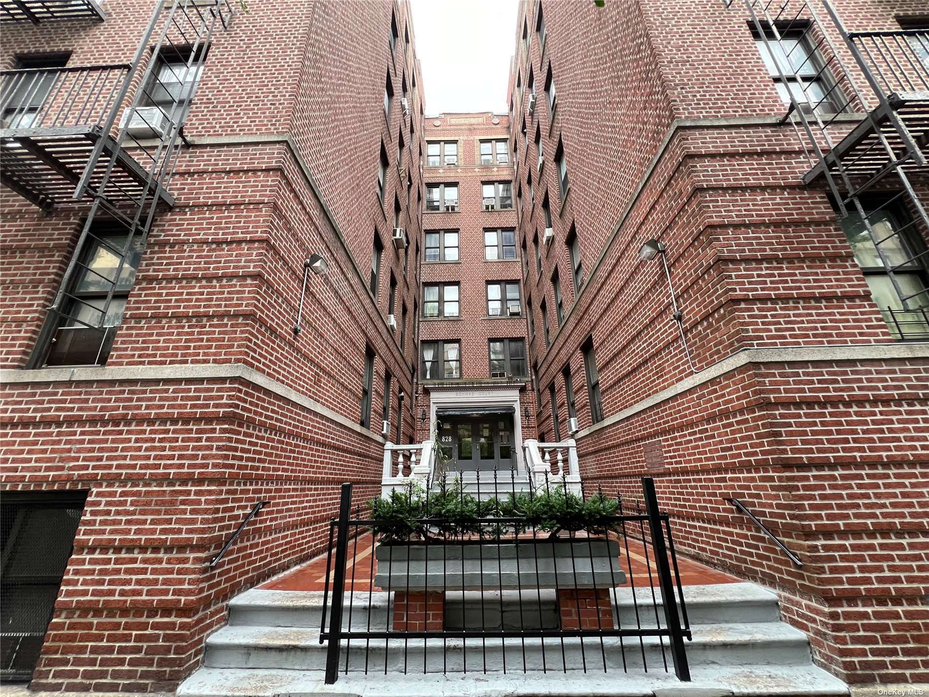828 Gerard Avenue #2G, Bronx, New York image 1
