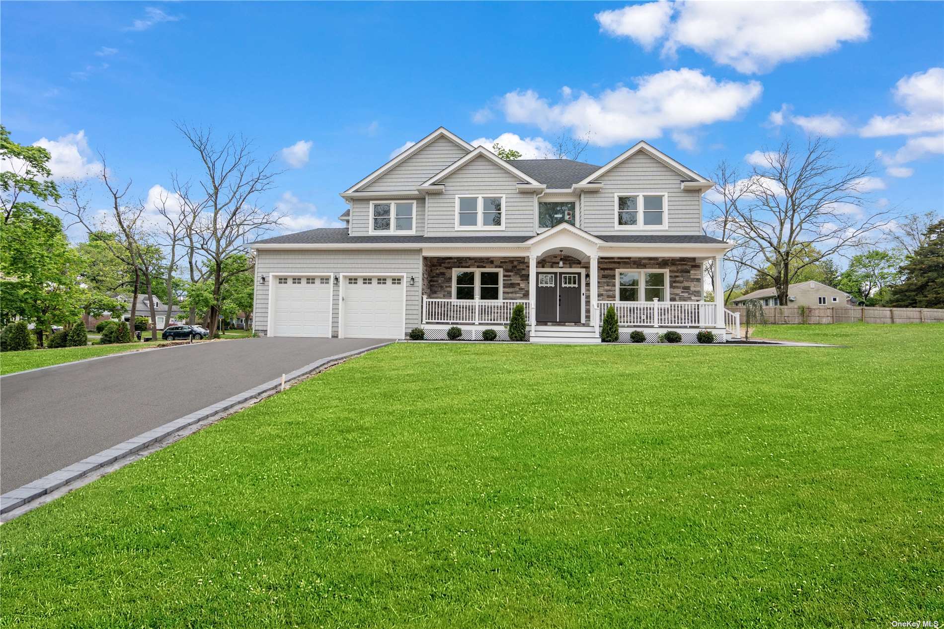 1 Carmine Court, Commack, New York image 1