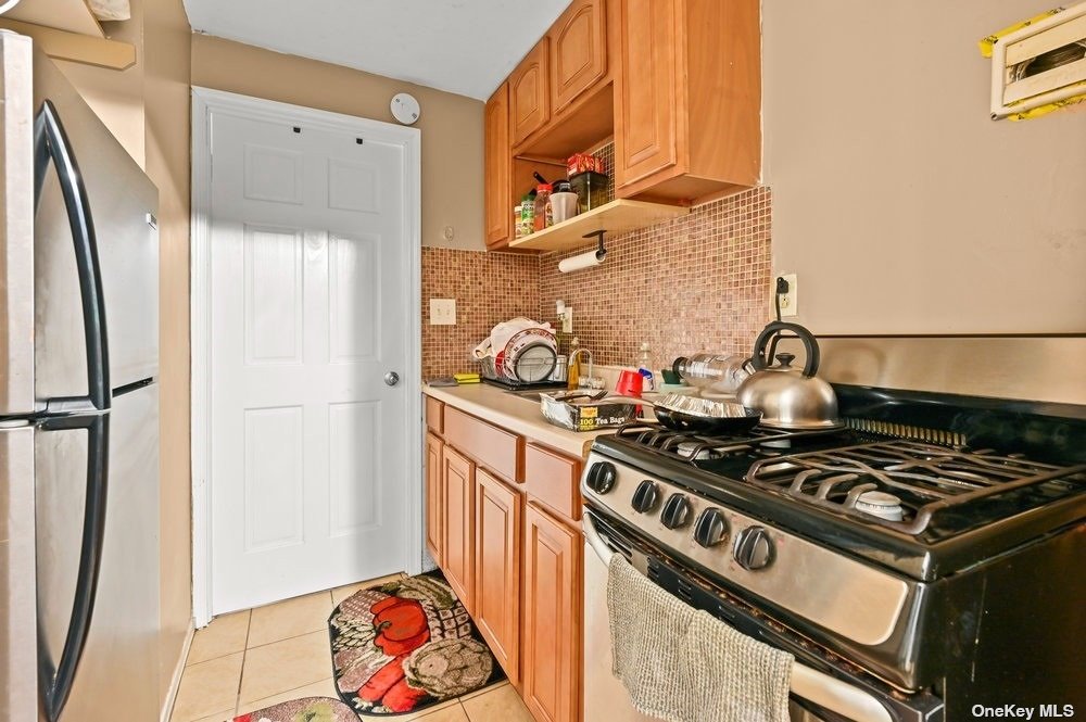 Photo 5 of 22 of 168-22 144th Road townhome