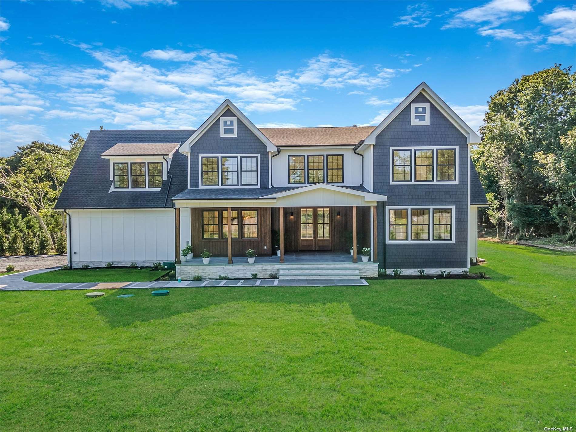 Property for Sale at 2060 Shipyard Lane, East Marion, Hamptons, NY - Bedrooms: 5 
Bathrooms: 5  - $2,199,999