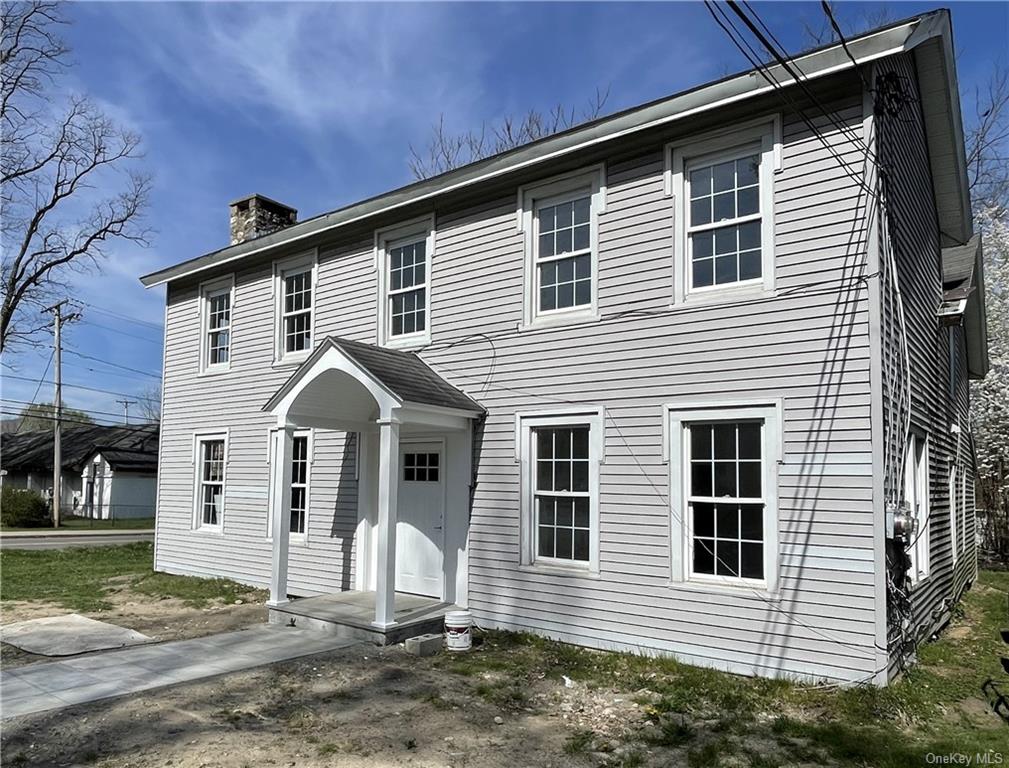 Rental Property at 19 Broadhead Street 1, Ellenville, New York - Bedrooms: 3 
Bathrooms: 1 
Rooms: 7  - $1,950 MO.