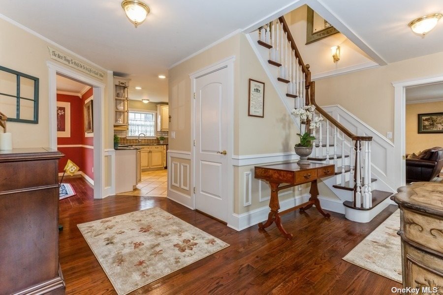 Photo 5 of 26 of 102 Jackson Street house