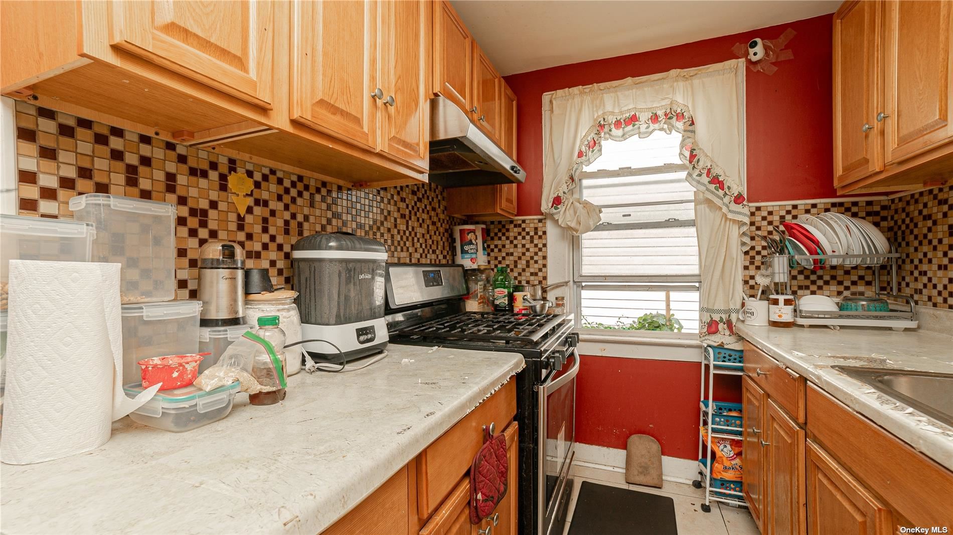 90-32 207th Street, Queens Village, New York image 3