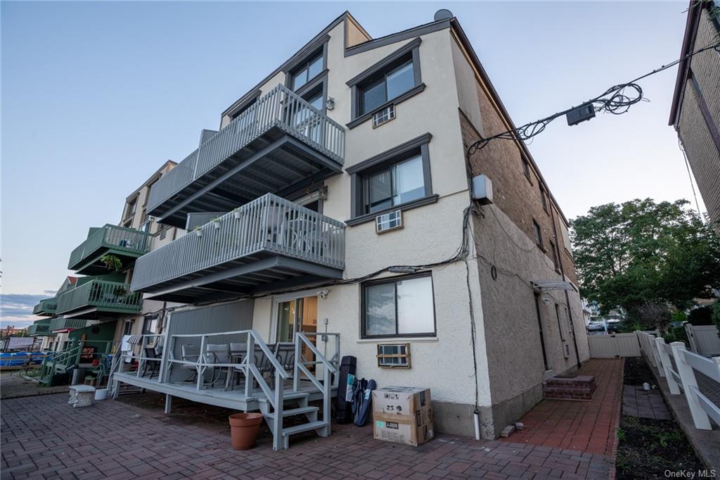 1478 Shore Drive, Bronx, New York image 34