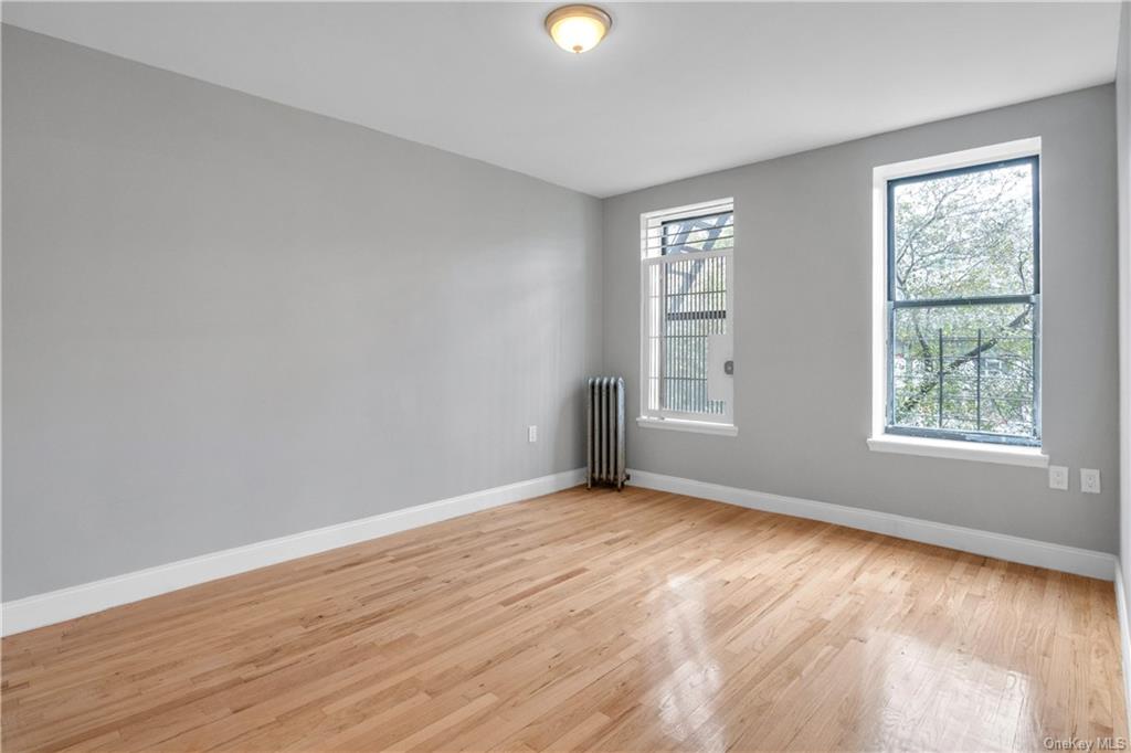Property for Sale at Davidson Avenue B7, Bronx, New York - Bedrooms: 1 
Bathrooms: 1 
Rooms: 4  - $149,000
