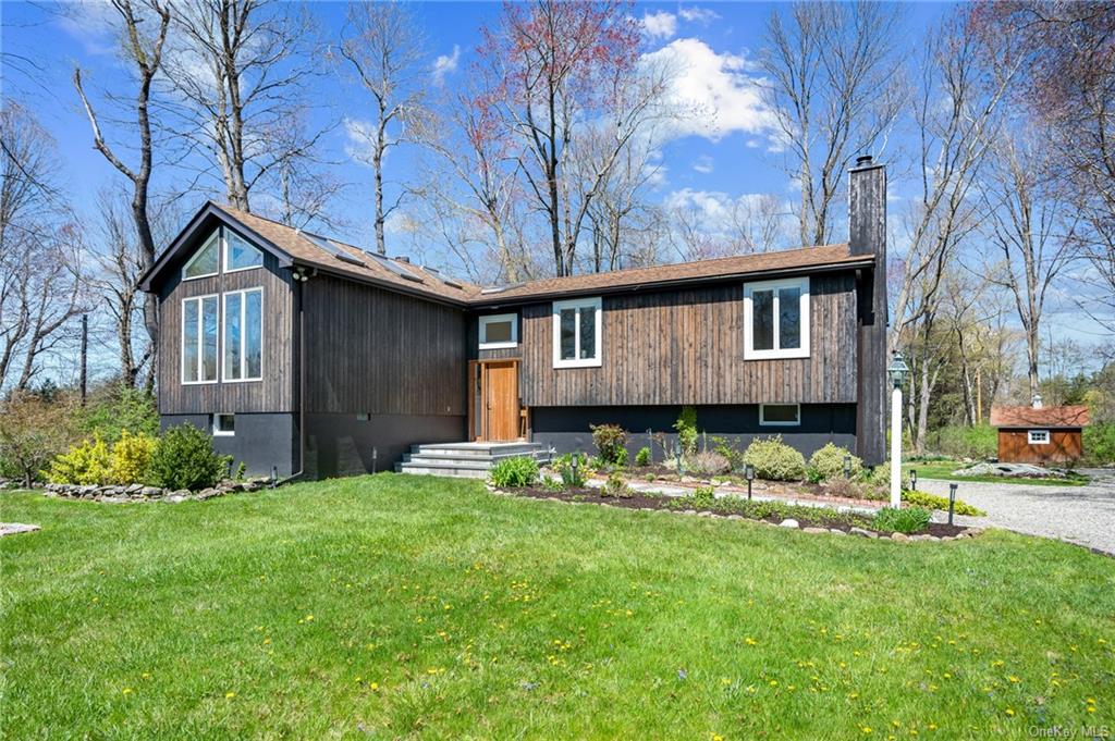 Property for Sale at 48 Pine Drive, Pawling, New York - Bedrooms: 3 
Bathrooms: 2 
Rooms: 8  - $650,000