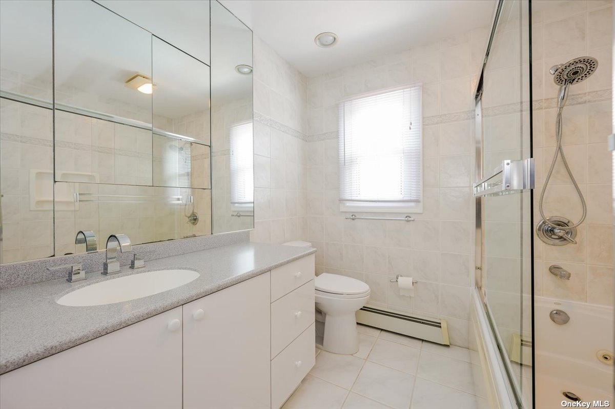 3271 Judith Lane, Oceanside, New York image 15