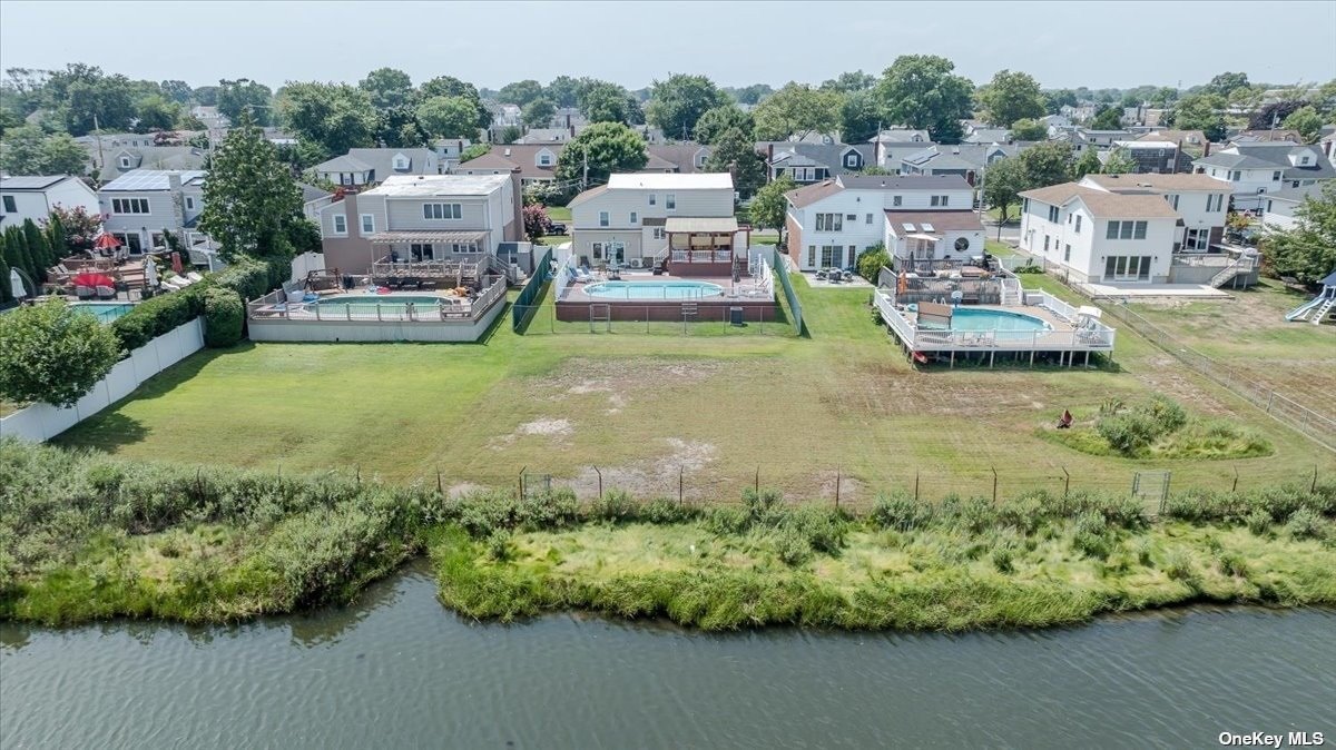 3271 Judith Lane, Oceanside, New York image 31