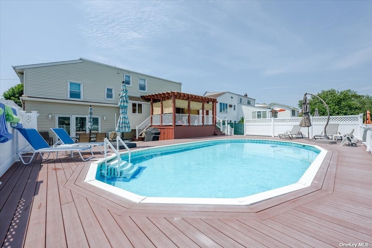3271 Judith Lane, Oceanside, New York image 20
